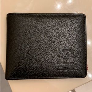 Herschel Supply Co wallet